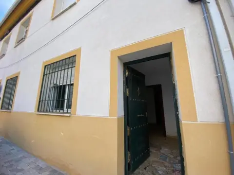 Casa en calle de Manuel Guerrero, 16